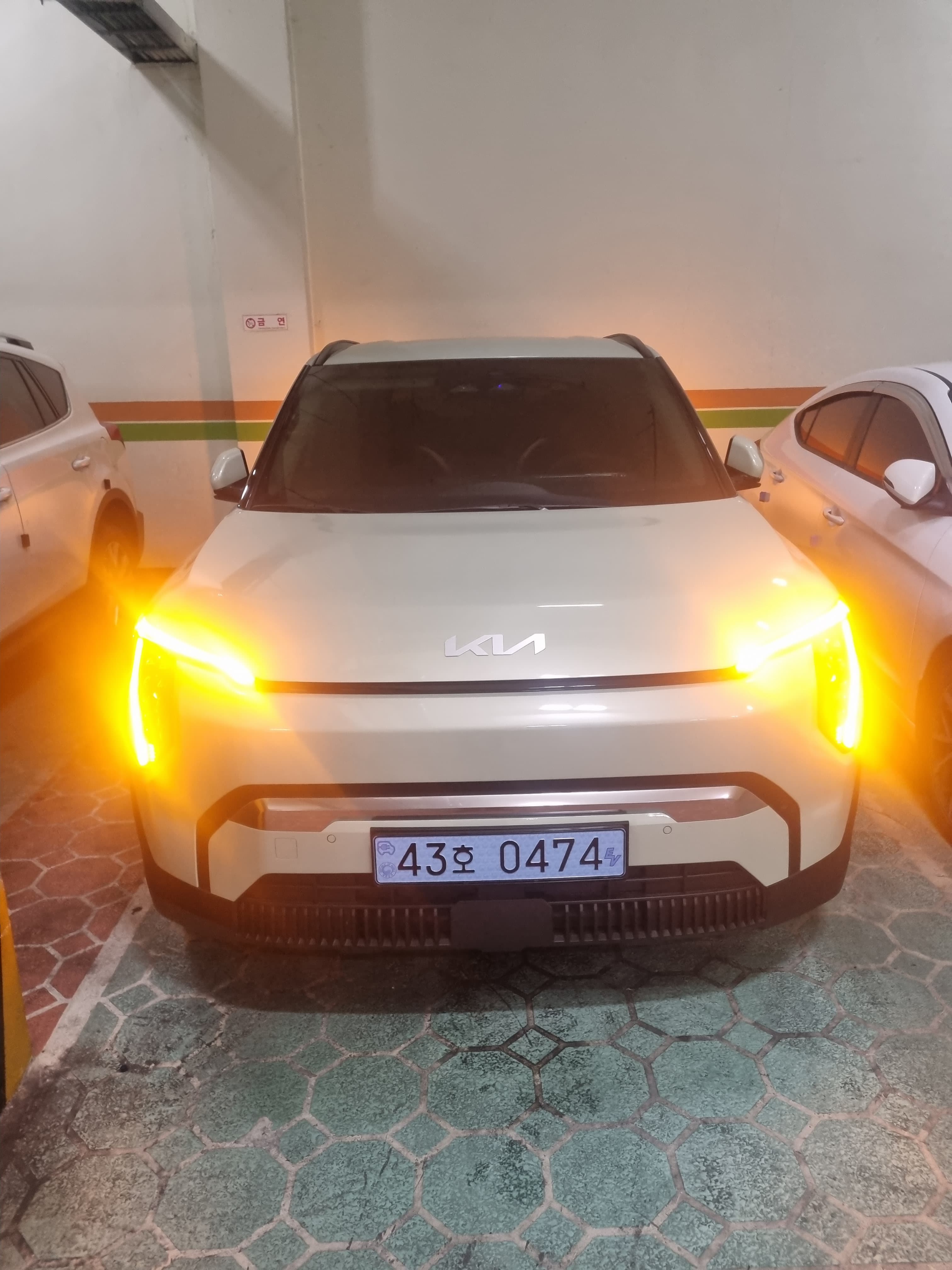 기아 EV3 출고후기 사진 1
