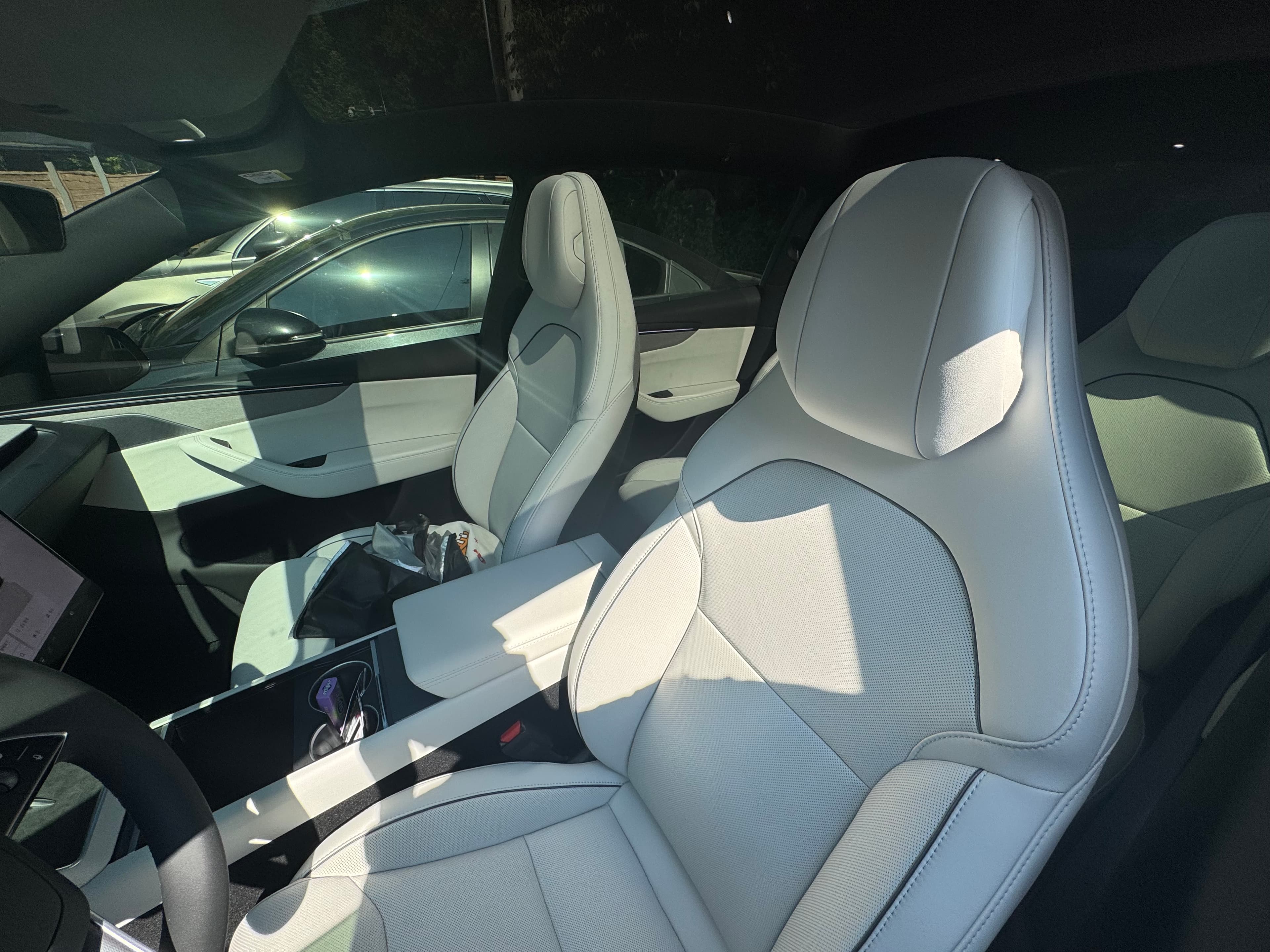 테슬라 Model Y 출고후기 사진