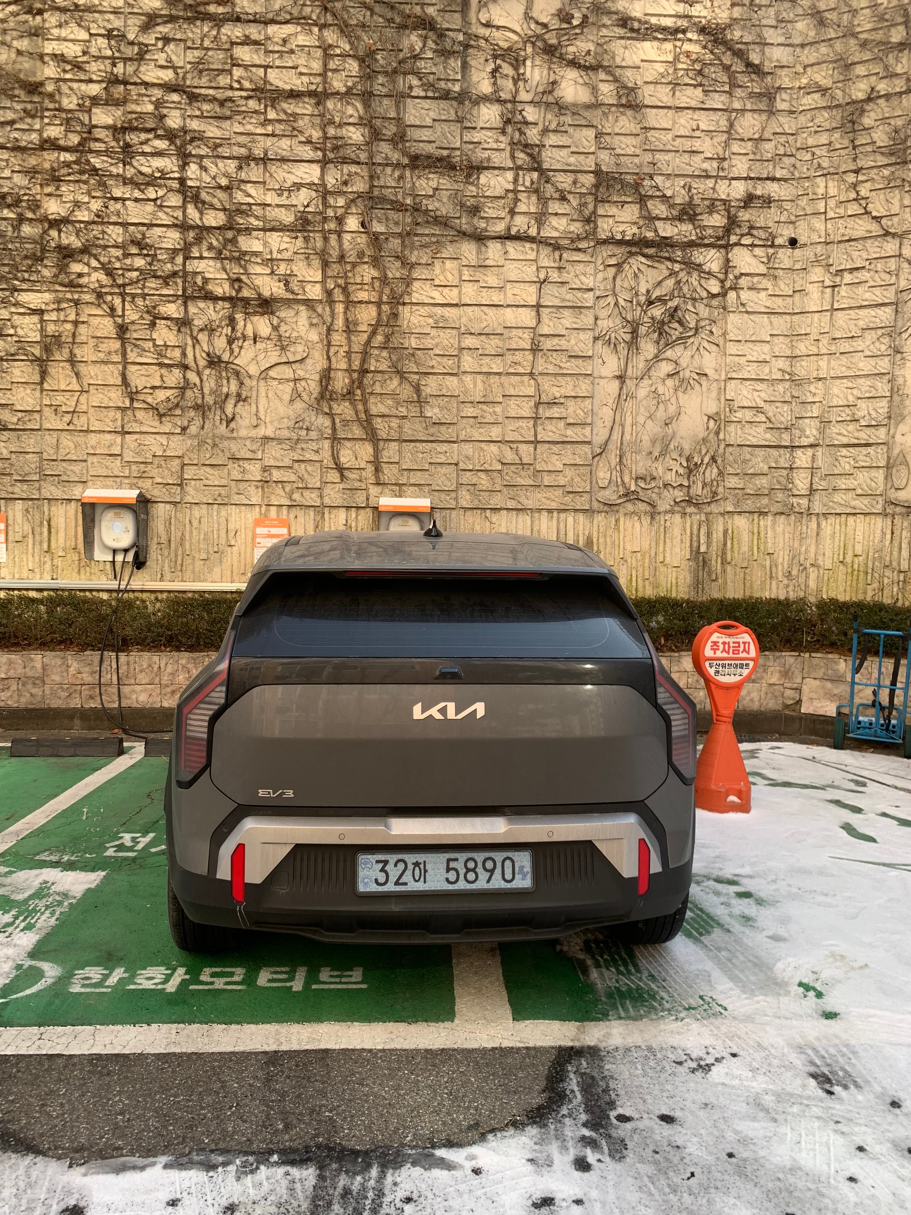 기아 EV3 출고후기 사진 3